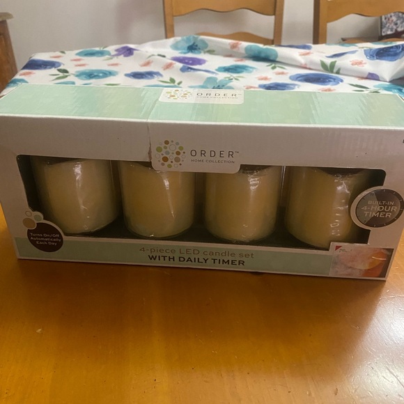 4 Piece LED Candle Set With Built-in Daily Timer by Order Home Collections - Picture 6 of 9